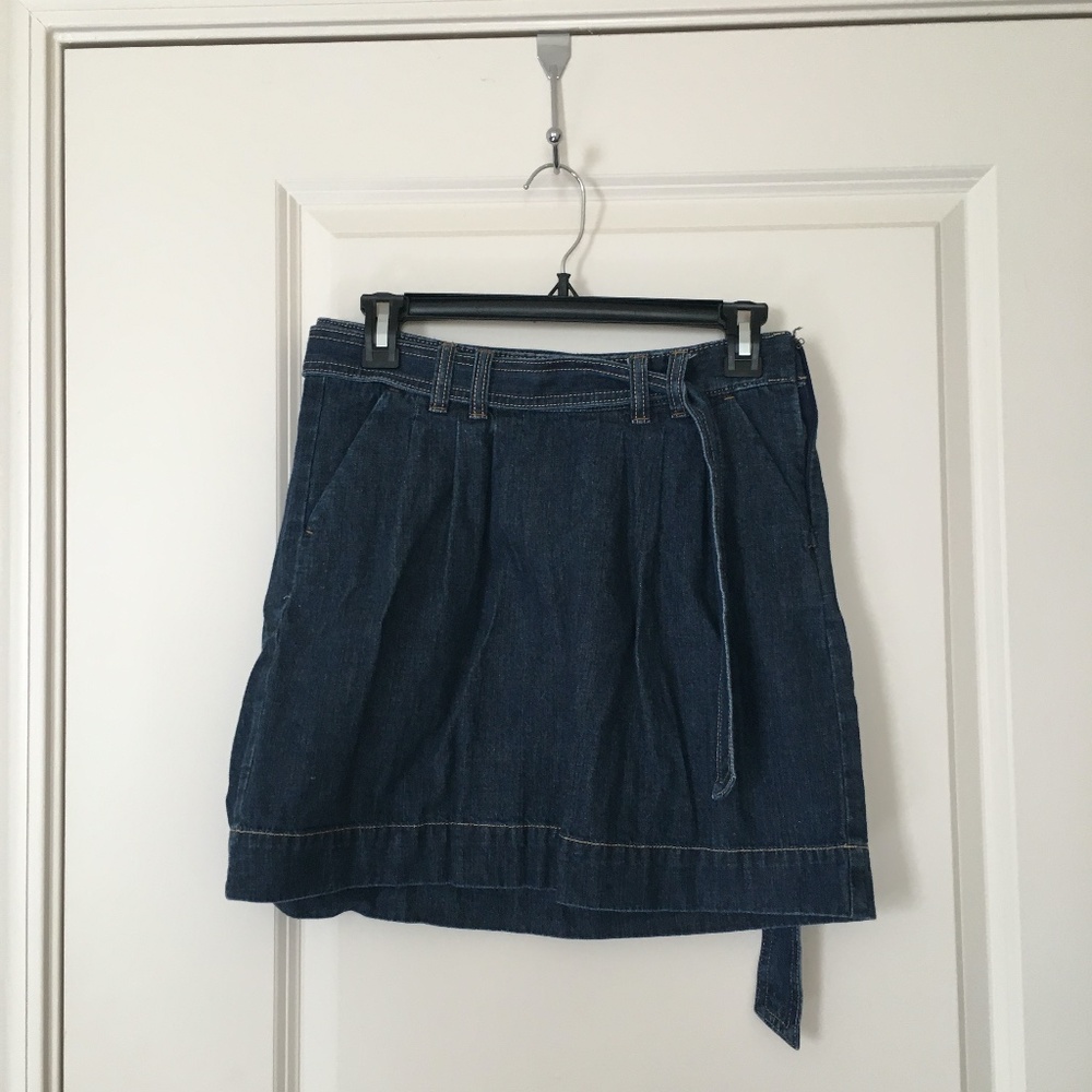 Old Navy Tie Waist Denim Skirt